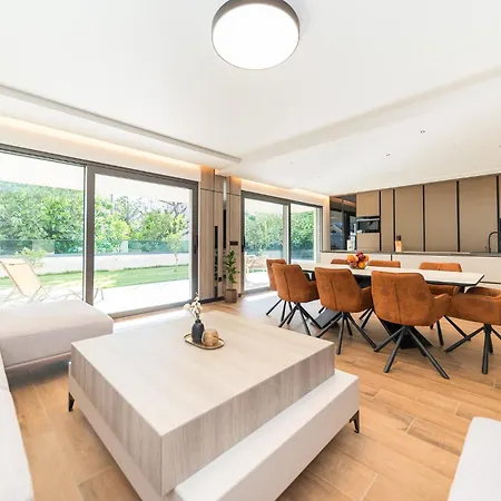 Aura Maris By Belmont Realty * Zadar