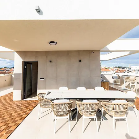 Aura Maris By Belmont Realty Apartmán