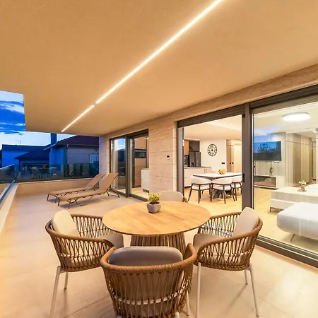Aura Maris By Belmont Realty * Zadar