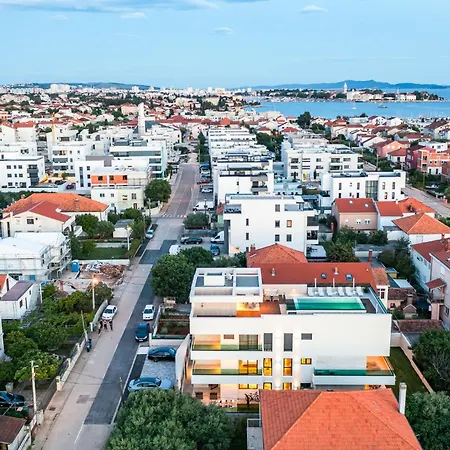Aura Maris By Belmont Realty Apartmán