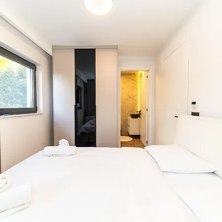 아파트 Aura Maris By Belmont Realty