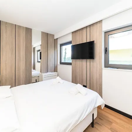 아파트 Aura Maris By Belmont Realty *