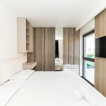 Aura Maris By Belmont Realty 아파트 *