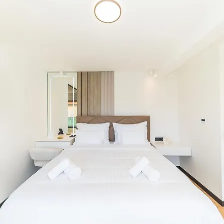 Aura Maris By Belmont Realty 자다르